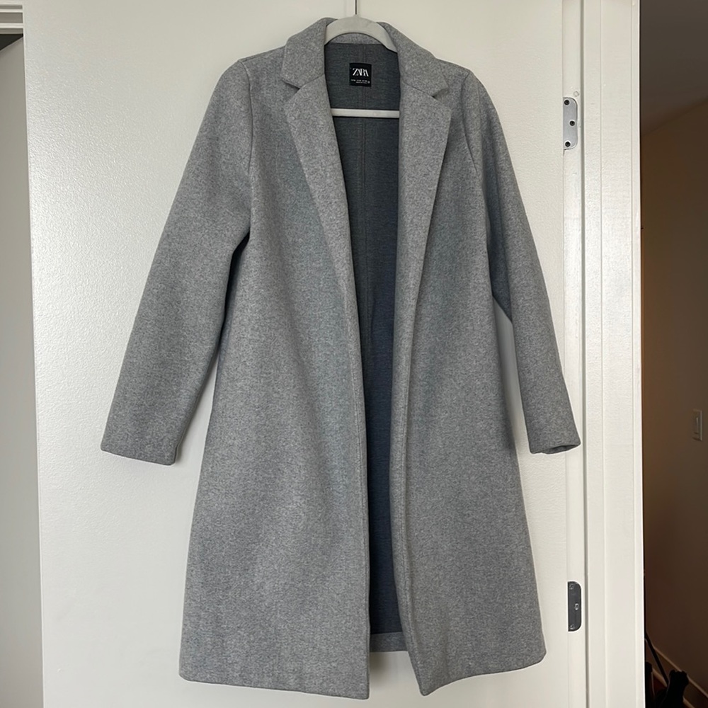 Zara long gray coat peacoat